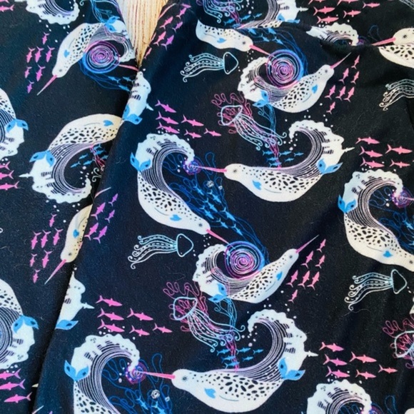 Charlie’s project Narwhal Sea Life 🌊 leggings - Picture 3 of 4